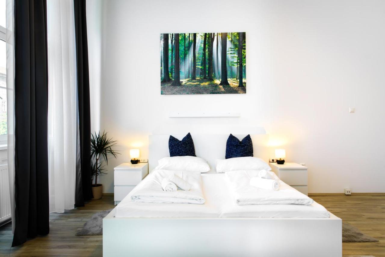 Apartments 4 You Wina Bagian luar foto